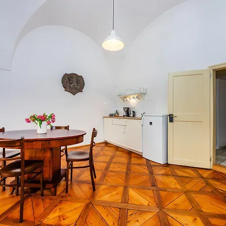 Nerudova Lesser Town Apartment *