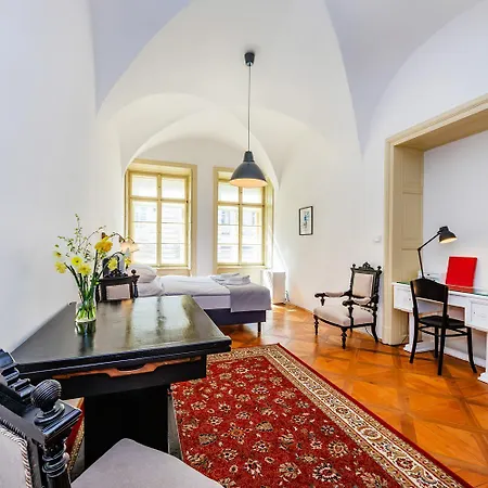 Nerudova Lesser Town Apartment *